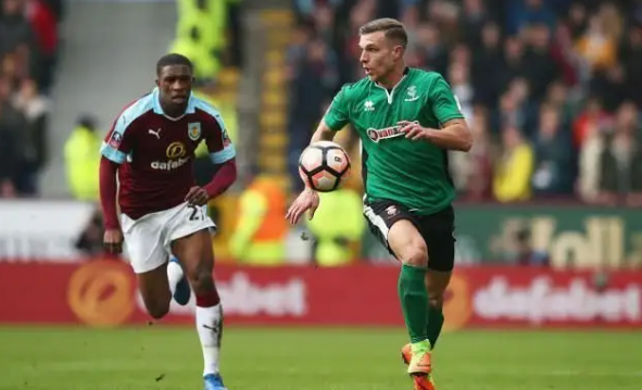 布朗尼轰下39分，湖人不敌对手遭遇三连败！